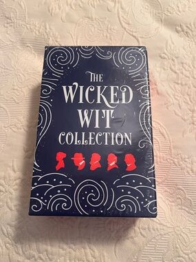 NWT wicked wit collection set